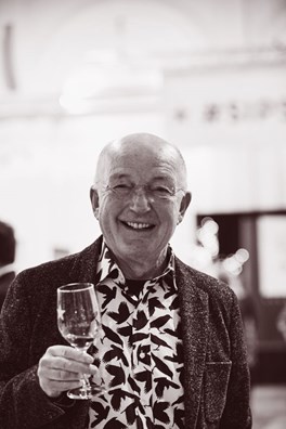 Oz Clarke